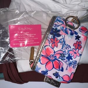 NWT Lilly Pulitzer Floral Zip Wallet
